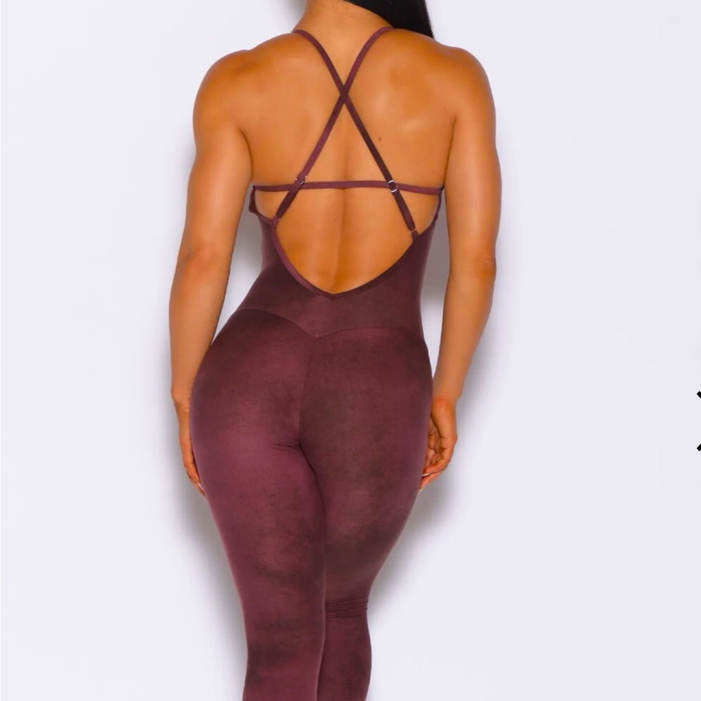 Sculpt bombshellsportswear bodysuit worn and in a great condition.